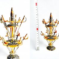 Винтидж комплект от 12 ретро испански миниатюрни мечове Толедо кирки за коктейли, снимка 6 - Колекции - 38345242