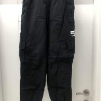 Adidas originals долнище, снимка 2 - Детски панталони и дънки - 38003015