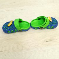 Детски крокс сандали с количка 19 номер, снимка 3 - Детски сандали и чехли - 42766266