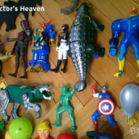 Голям лот играчки екшън фигурки кечисти, динозаври, Бен 10, Киндер Kinder, Спайдърмен, снимка 13 - Колекции - 44641471