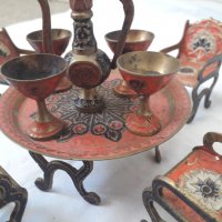 Мини декоративна бронзова маса с 4 стола и сервиз за чай, снимка 6 - Колекции - 31464400