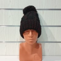 Нова зимна плетена шапка с пух/помпон, снимка 5 - Шапки - 35488686