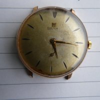  часовник DAMAS , снимка 1 - Антикварни и старинни предмети - 39491711