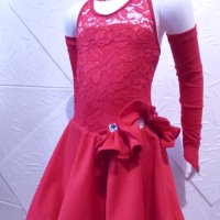 Детска рокля за спортни танци в червен цвят и гол гръб, снимка 1 - Детски рокли и поли - 42805133
