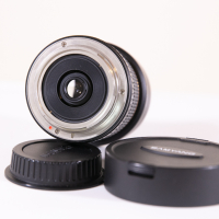 Lens Samyang 8mm f/3.5 Fish-eye CS  EF-S /EOS/  , снимка 6 - Обективи и филтри - 44630326