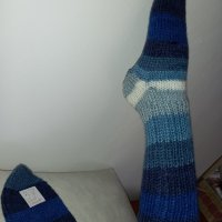 Ръчно плетени чорапи размер 37, снимка 1 - Мъжки чорапи - 38589378
