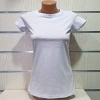 Нова дамска изчистена бяла тениска, снимка 1 - Тениски - 29964933