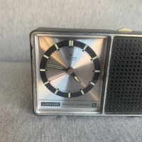Стар настолен часовник Junghans Radio-Chron Blaupunkt радио, снимка 2 - Радиокасетофони, транзистори - 44587813