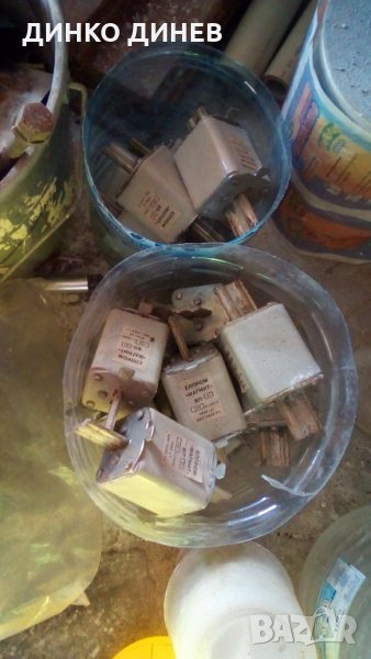 Предпазители, снимка 1