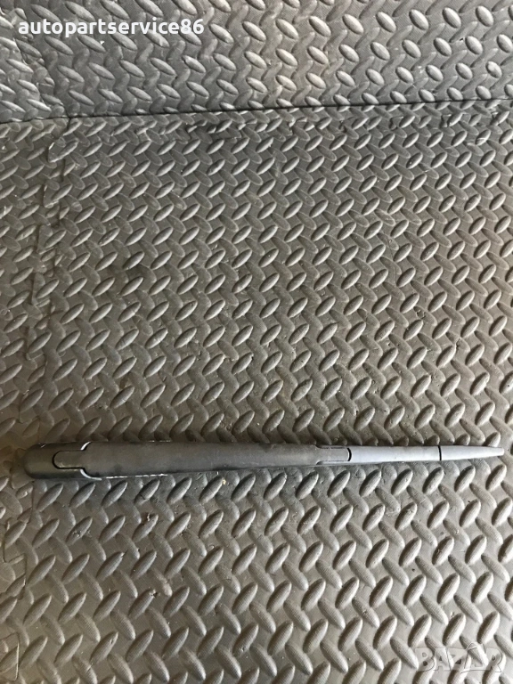 Мотор и рамо за заден чистач за KIA Ceed (2007-2012), снимка 1