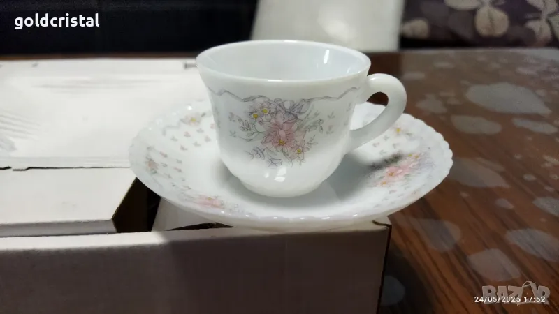 аркопал чаши за кафе и десертни чинии , снимка 1