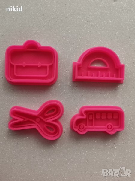 4 бр малки училище ножица автобус линия чанта пластмасови резци резец форма форми за сладки тесто , снимка 1