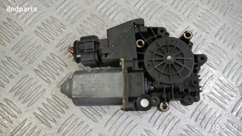 Моторче стъклоповдигач врата Audi A6 2000г.(задна лява)	, снимка 1