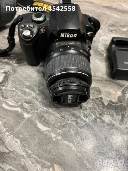 Фотоапарат Nikon D40, снимка 1