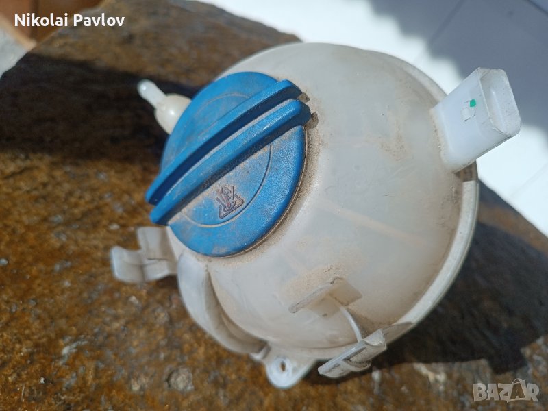 казанче за антифриз за Фолксваген голф 5 , снимка 1