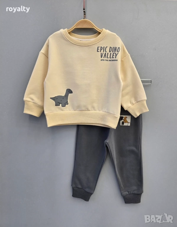 Спортен комплект с динозаври Размери 1г , 2г , 3г , 4г, снимка 1