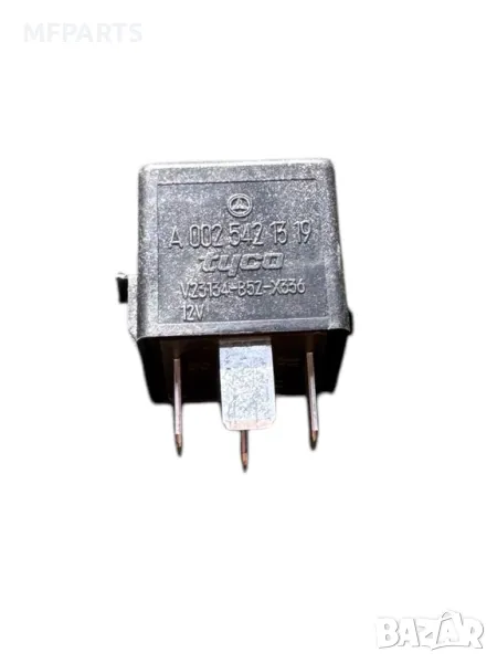 Реле за Mercedes-benz E-class S211, снимка 1