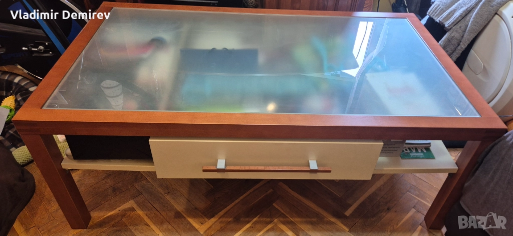 Холна маса с матирано стъкло, снимка 1