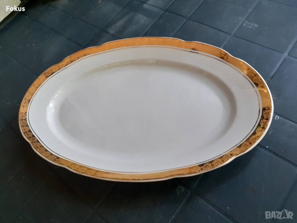 Български порцелан Китка Нови Пазар плато позлата, снимка 1