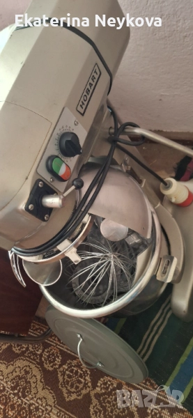 Професионален планетарен миксер  Hobart 20/ A200N, снимка 1