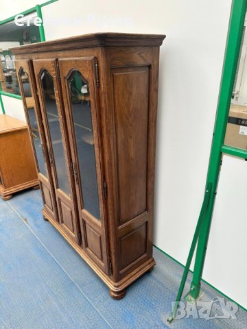 витрина / скрин / шкаф / бюфет от масивно дърво (дърворезба) 165/135см -цена   лв  -165см височина ,, снимка 2 - Секции и витрини - 44367882