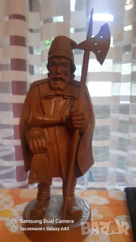 Дървена статуетка на страж-30 см,дърворезба, снимка 7 - Колекции - 34315930