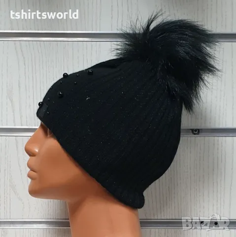 Нова зимна дамска шапка с камъчета в черен цвят с пух/помпон, снимка 3 - Шапки - 47928136