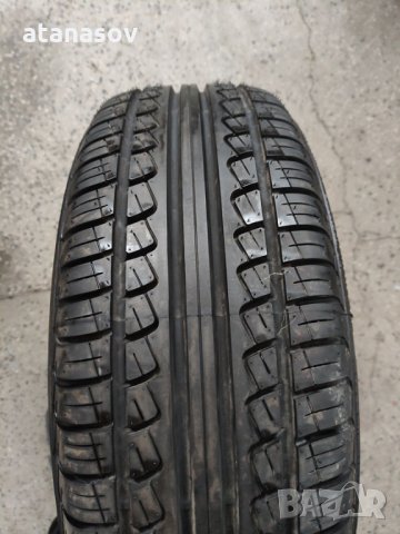 Чисто нова ВСЕСЕЗОННА гума Pirelli P6 215/65/15, снимка 1 - Гуми и джанти - 31374881