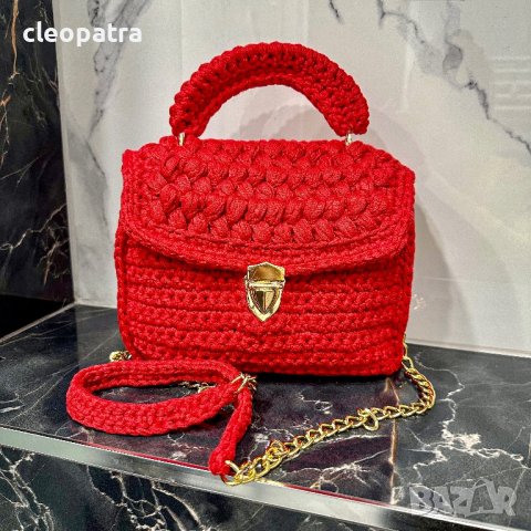 Дамска ръчно плетена модерна червена чанта