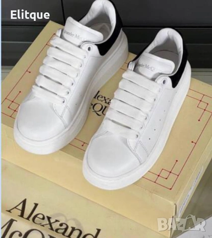 дамски маратонки от естествена кожа в кутия и плик Alexander McQueen уголемени с половин номер 