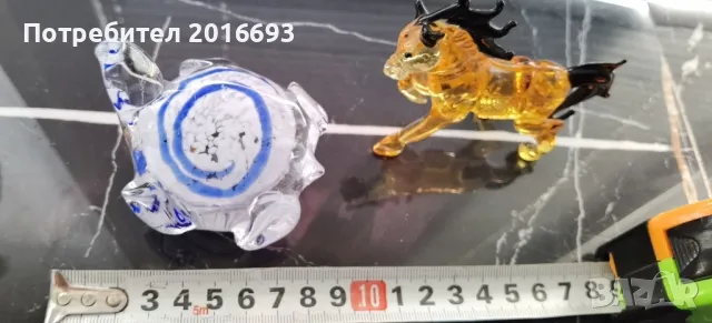 Лот стъклени фигурки