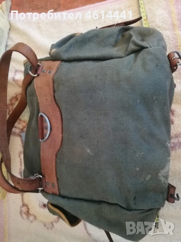  ЛОВНА ЧАНТА раница  40х50 см БРЕЗЕНТ ПОЧТИ НОВА, снимка 3 - Екипировка - 52119872