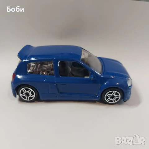  Bburago Italy Renault Clio Trophy 1:43 Количка, снимка 5 - Колекции - 50851573