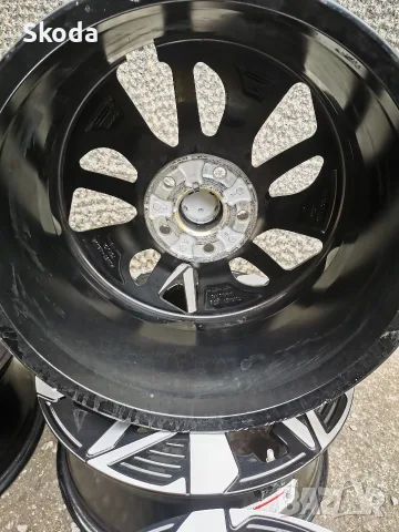 джанти Toyota bz4x rav4 18, снимка 8 - Гуми и джанти - 55935941
