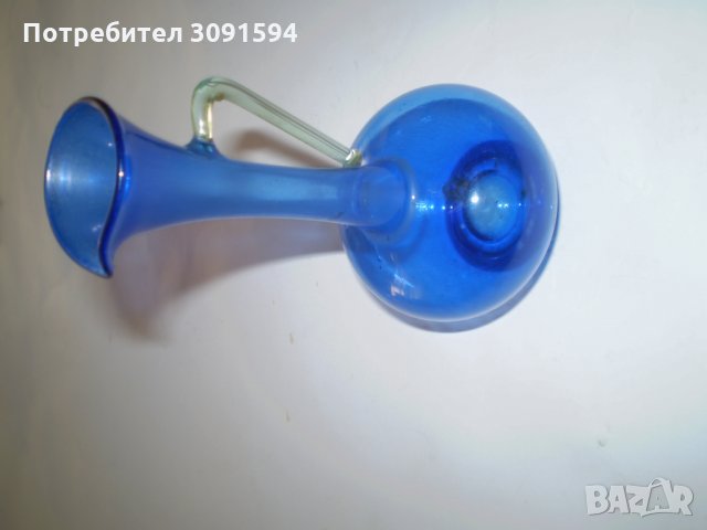 Рядка красива ръчно изработена  каничка от синьо стъкло, снимка 5 - Антикварни и старинни предмети - 35014139