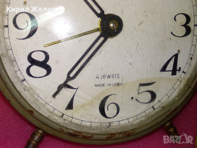 JANTAR MADE in USSR Стар КОЛЕКЦИОНЕРСКИ РУСКИ БУДИЛНИК МЕХАНИЧЕН НАСТОЛЕН ЧАСОВНИК ЯНТАР СССР 24093, снимка 9 - Антикварни и старинни предмети - 44549318