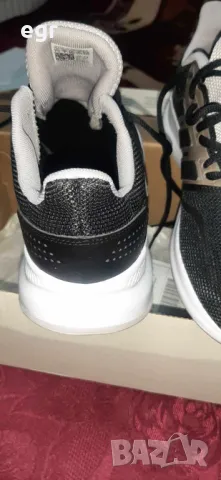 Оригинални нови маратонки адидас adidass RUNFALCON FW5056, снимка 5 - Маратонки - 47921343