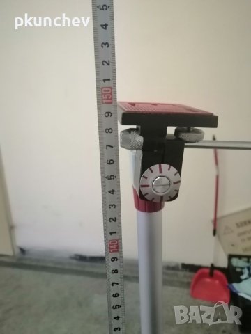 Фотографски статив /тринога 150 см , снимка 2 - Чанти, стативи, аксесоари - 40432958