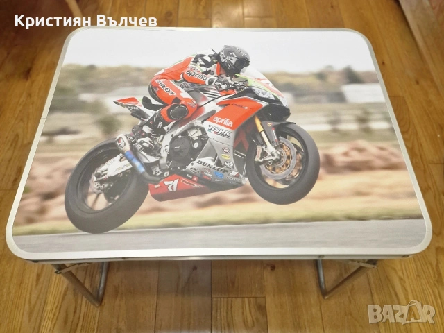 Ducati Yamaha Aprilia каска ръкавици боне масичка за писта, снимка 9 - Аксесоари и консумативи - 53143398