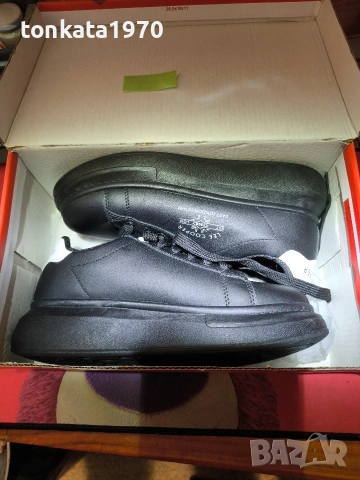 Чисто нови маратонки, снимка 3 - Маратонки - 54313221