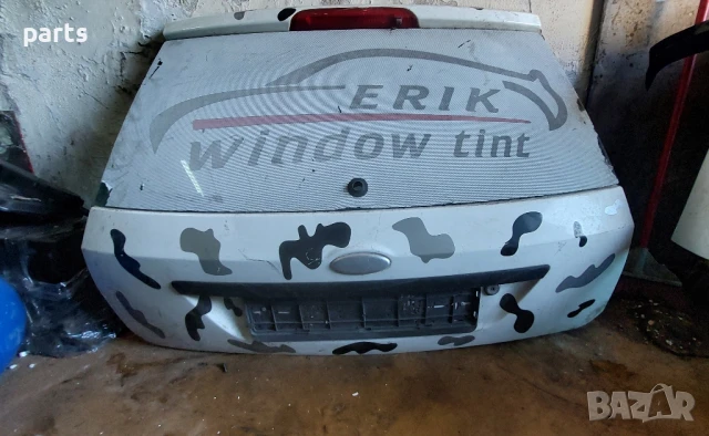 Заден Капак Форд Фиеста 5 (2 врати), снимка 2 - Части - 50589313