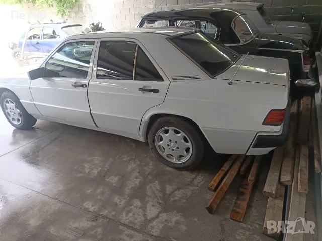Мерцедес Mercedes-benz 190Е, снимка 3 - Автомобили и джипове - 56010808