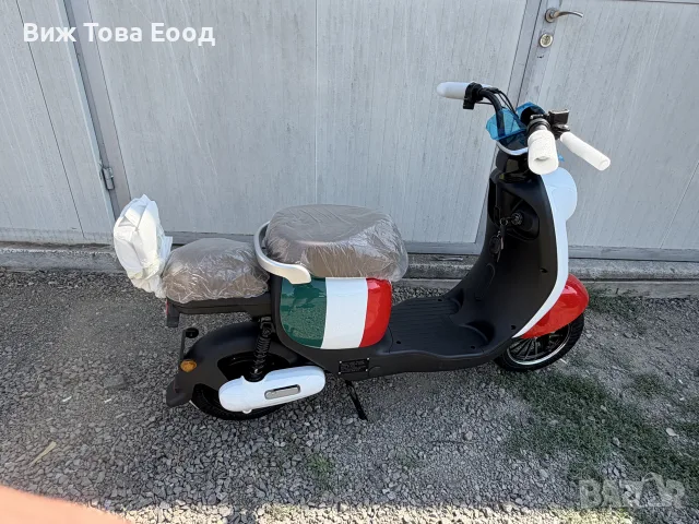 🛵 ЕЛЕКТРИЧЕСКИ СКУТЕР „ВЕСПА“ – 800W / 40 КМ/Ч ⚡🇮🇹, снимка 5 - Мотоциклети и мототехника - 55982629