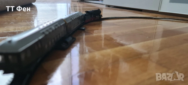 Електрическо Влакче с локомотив и вагони Пико ТТ / Влакчета Piko TT, снимка 8 - Влакчета, самолети, хеликоптери - 53976383