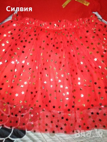 Червена рокля на звезди  4г, снимка 4 - Детски рокли и поли - 30373240
