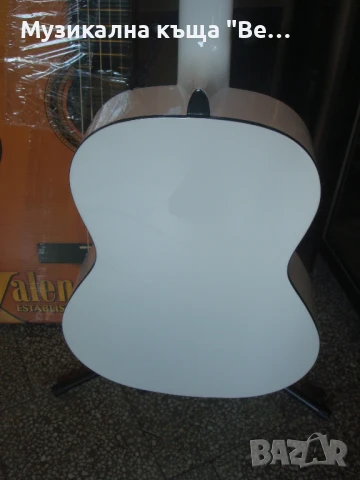 Класическа китара Valencia, Размер 4/4, снимка 10 - Китари - 41186720