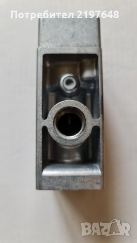 Пневматичен разпределител 3/2 ,1/4", снимка 2 - Резервни части за машини - 35588382