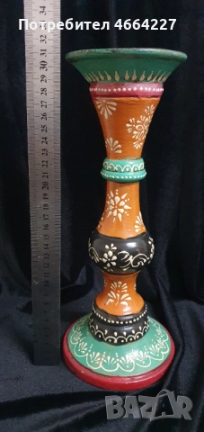 Уникален ръчно рисуван дървен свещеник 