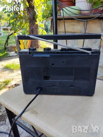 радиокасетофон Philips D7112, снимка 3 - Радиокасетофони, транзистори - 55903572