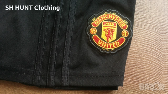 Adidas MANCHESTER UNITED Kids Football Shorts Размер 7-8 г / 128 см детски футболни къси 29-67, снимка 6 - Детски къси панталони - 53213609